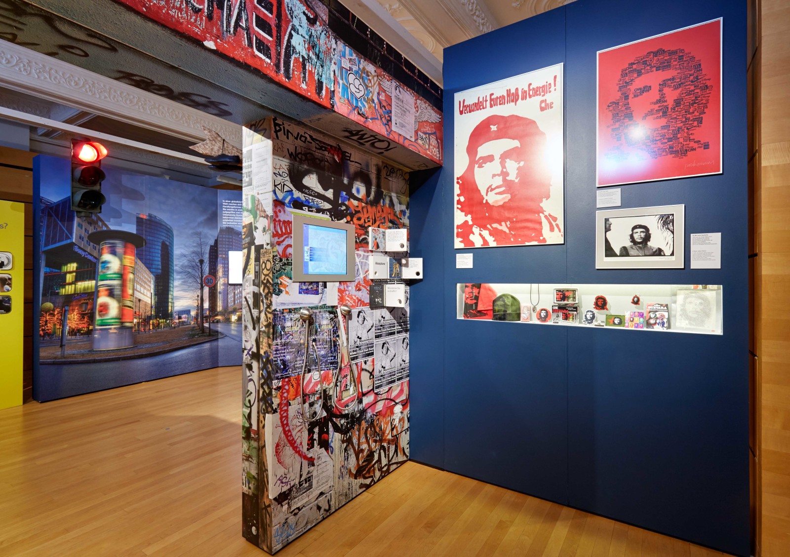 Expo Zeichen, photo: Christof Weber